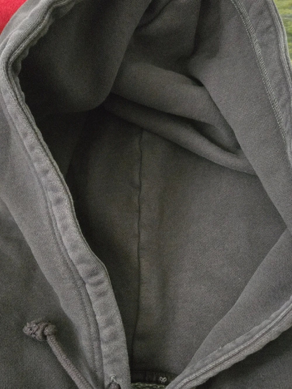 Lulu Charcoal Gray Pullover Hoodie Crop - Picture 3 of 3